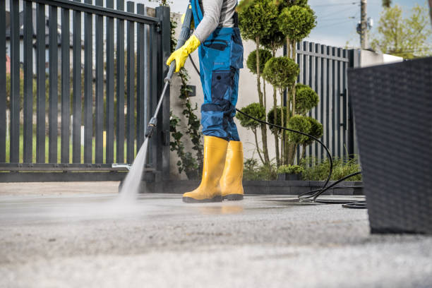 Professional Pressure Washing in The Acreage, FL